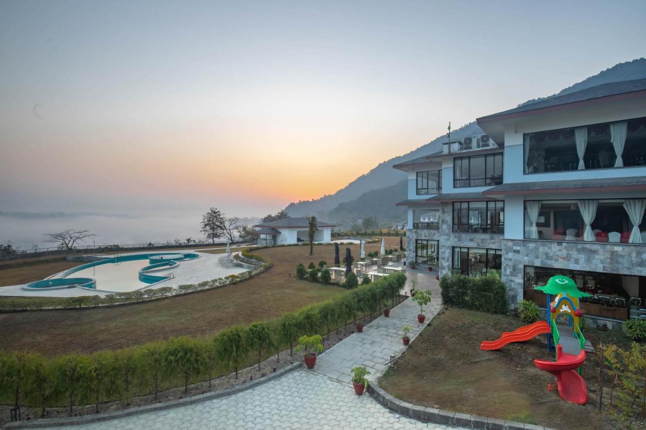 Mountain Glory Forest Resort Похара Екстериор снимка
